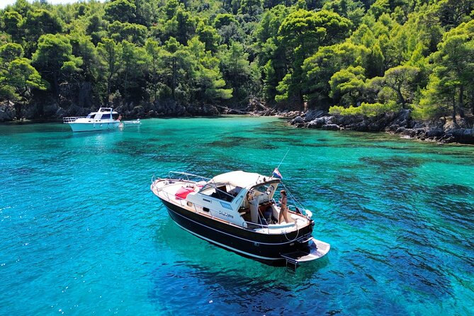 Luxury Private Boat Tour to Elaphiti Islands - Leaving Dubrovnik for a private day at sea