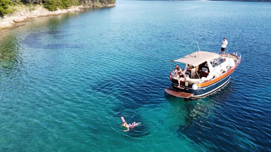 Luxury Private Boat Tour to Elaphiti Islands (4 hours) - What the $589 Price Buys You