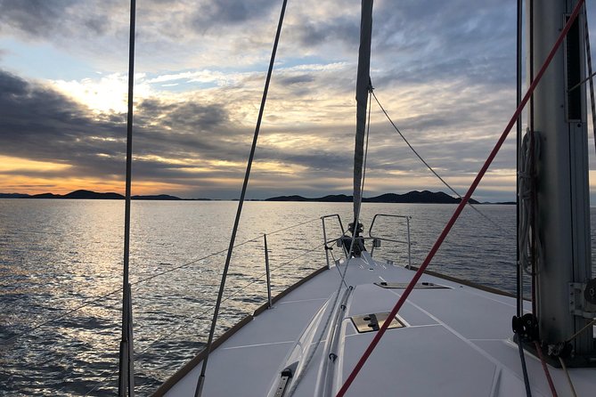 Luxury Private Sailing from Dubrovnik: Day & Multiday Tours - What is served on board, and what costs extra