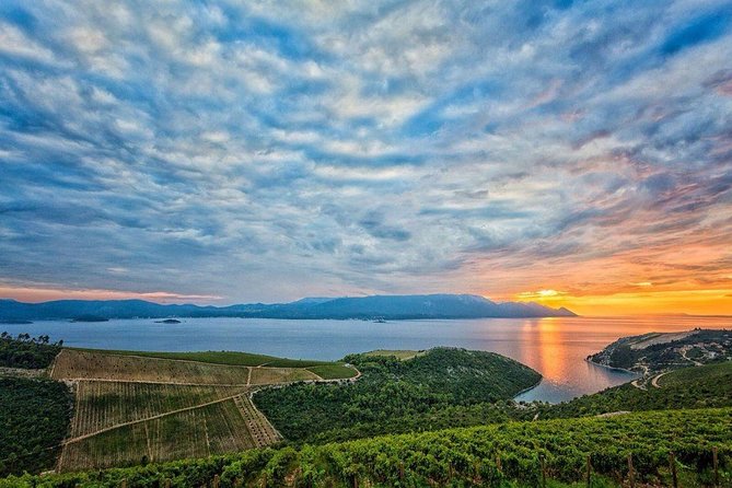 Luxury private transfer Split - Dubrovnik with lunch in Ston - Leaving Split with a driver-guide