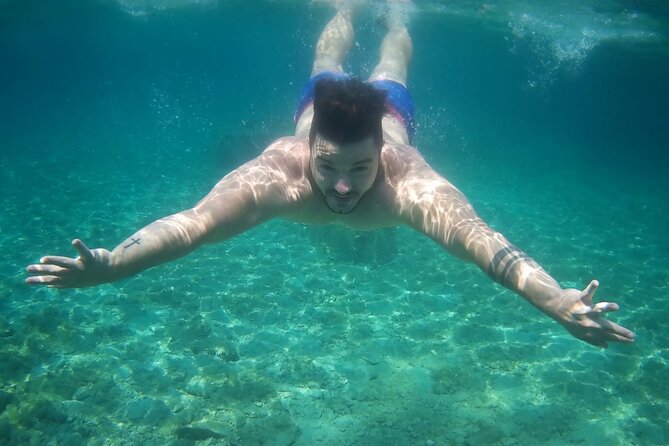 Magical Blue Cave and Hvar Tour from Split and Brac - The Boat, Crew, and Group Size