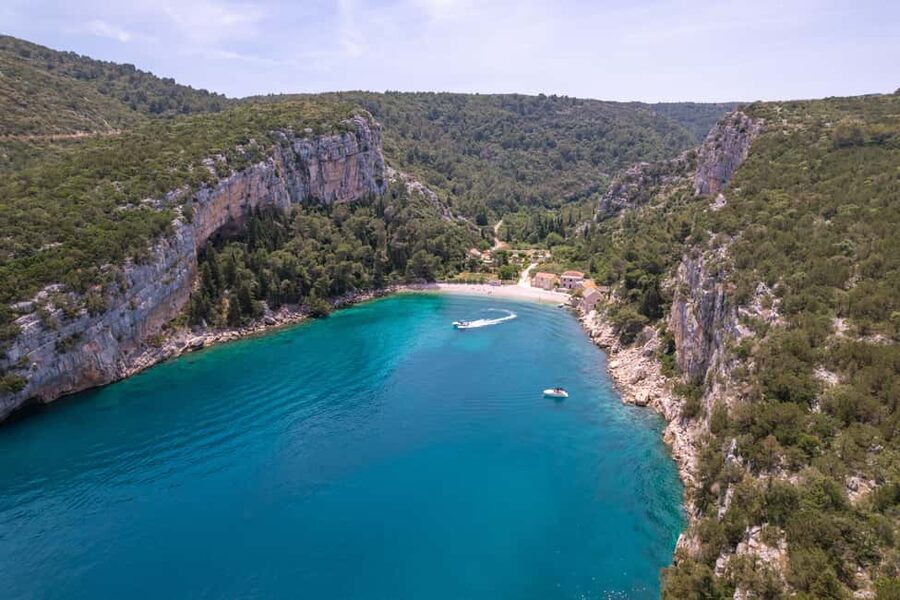 Makarska: 3-island Speedboat Cave & Blue Lagoon Tour - What to bring for a better day