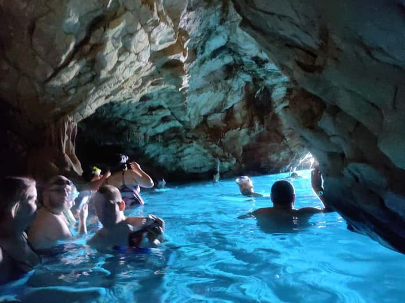 Makarska: 3-island Speedboat Cave & Blue Lagoon Tour - Pokrivenik, Hvar’s quiet first swim