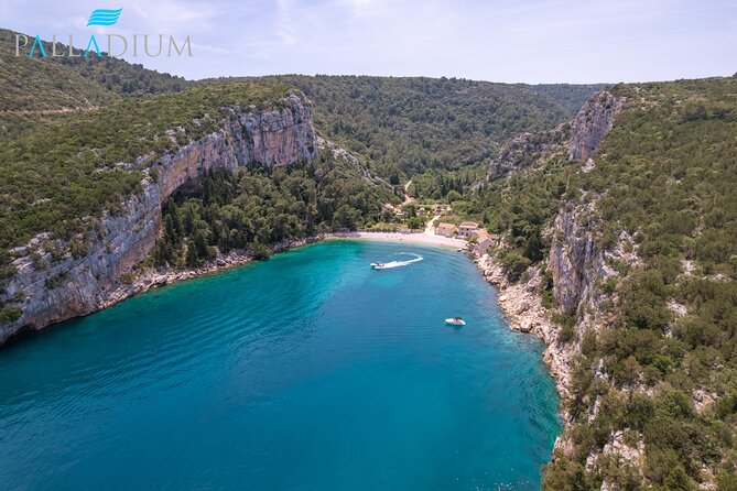 Makarska: 3 Island Speedboat Tour with Little Blue Cave & Lagoon - Why this Makarska boat tour works so well