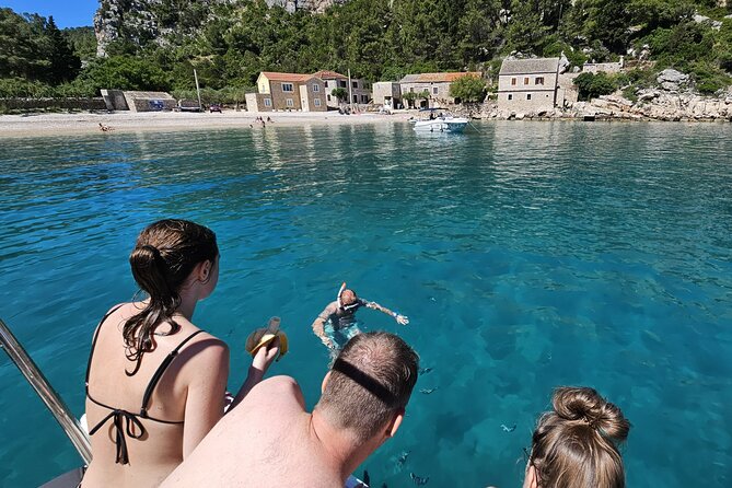 Makarska: 3 Island Speedboat Tour with Little Blue Cave & Lagoon - The Little Blue Cave and the question of sea conditions