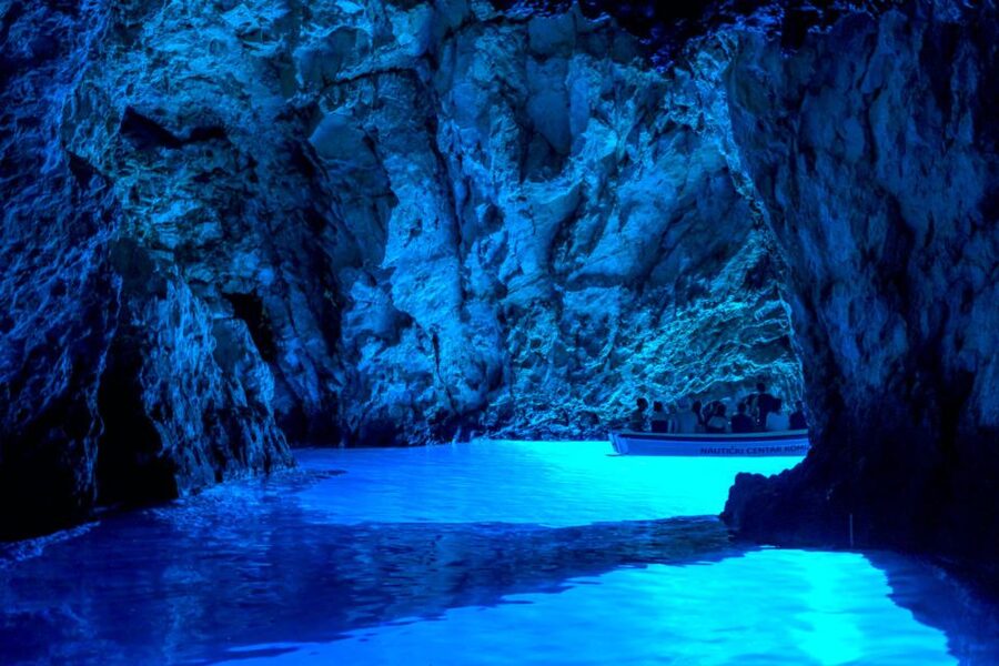 Makarska: 5-Islands Tour, Blue Cave, Vis, Hvar & Brač - The Blue Cave on Biševo
