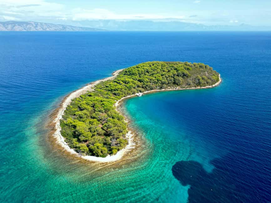 Makarska: Golden Horn Beach & Secluded Bays Speedboat Tour - The best parts of the five-hour outing