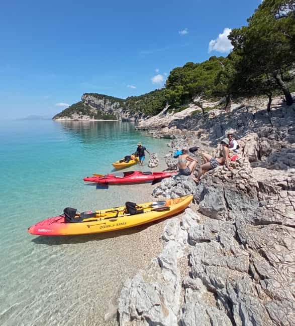 Makarska: Guided Sea Kayaking Tour with Snorkeling Stop - The return paddle and overall effort