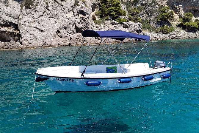 Makarska Riviera kayak tour. - The guides set the mood