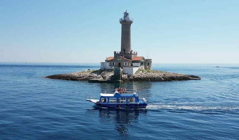 Medulin: Glass Boat Tour Experience to Kamenjak with Mermaid - Key points to know before boarding