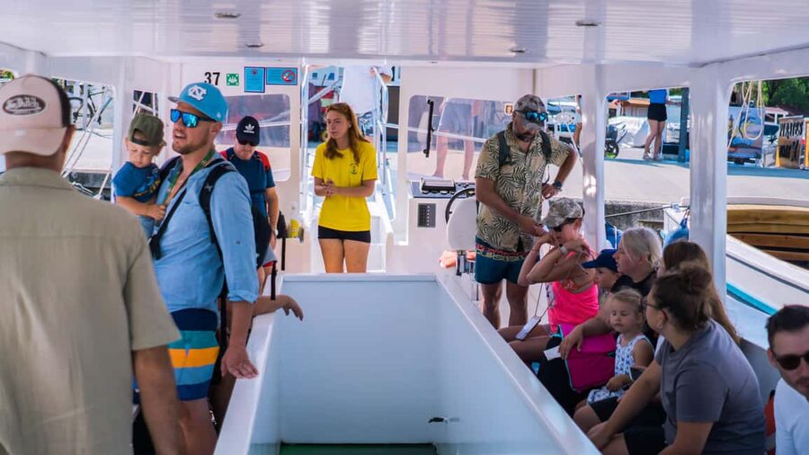 Medulin: Glass Boat Tour Experience to Kamenjak with Mermaid - Porer Lighthouse and the route that may change