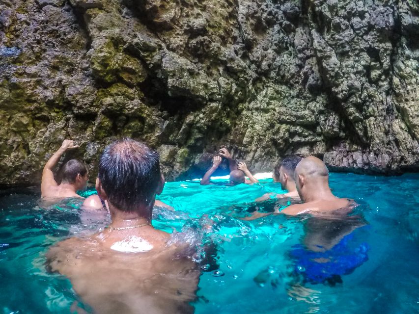 Medulin: Private Boat Tour with Captain - Weather changes can alter the route