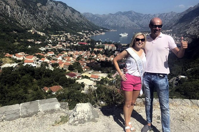 Montenegro & Bosnia in 1day: 2 Countries Day Tour from Dubrovnik - Guides, driving, and the small van experience