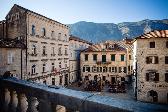 Montenegro Full-Day Trip from Dubrovnik with Optional Boat Trip - Border crossings, traffic, and the long return