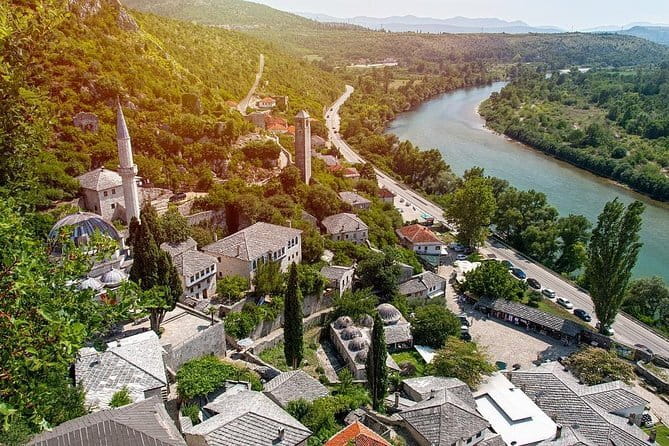 Montenegro Private Tour from Dubrovnik: Kotor & Perast - Lunch in Kotor is flexible, but not included