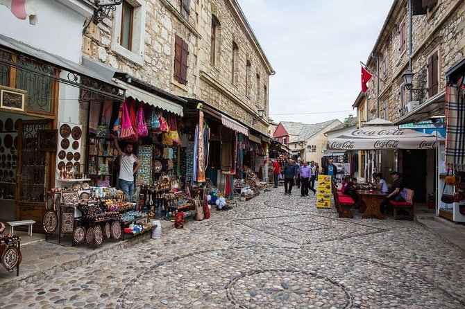 Mostar and Pocitelj Private Tour From Dubrovnik - What the guide adds to the day
