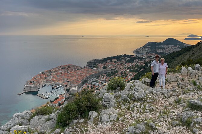 OLD CAR DUBROVNIK private sightseeing tour - King’s Road and the Game of Thrones connection