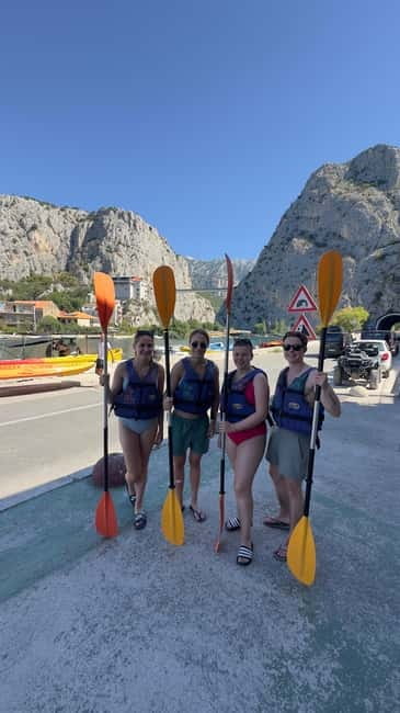 Omiš/Split: 4h Kayaking in Cetina Protected Nature Park Area - The Cetina canyon from water level