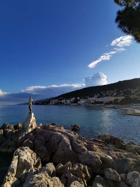 Opatija Be Charmed Half Day Tour with a Local - Walking the Lungomare toward the sea