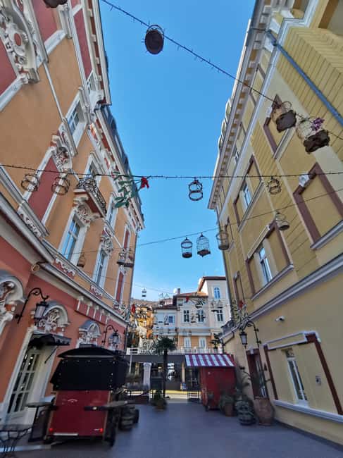 Opatija Be Charmed Half Day Tour with a Local - Market Opatija and the everyday side of town