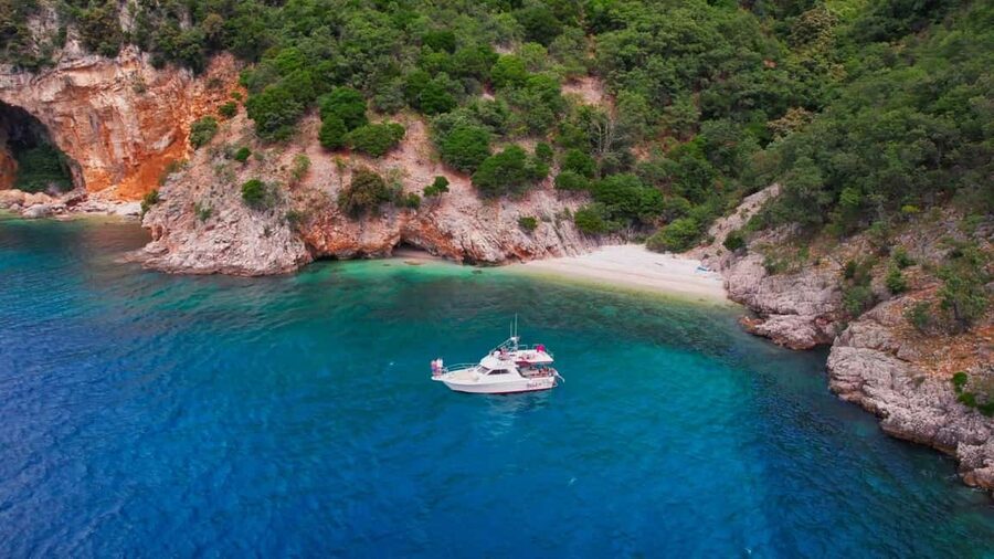 Opatija/Lovran: Boat Trip to Secluded Beaches on Island Cres - Starting in Opatija or Lovran