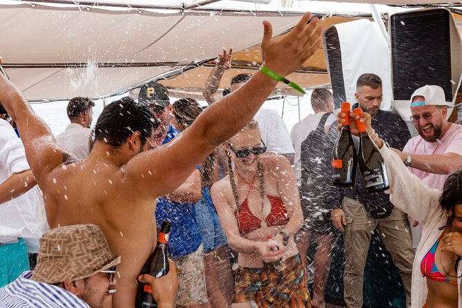 Out to Sea Split Boat Party w/ Blue Lagoon Swim, Dj & Afterparty - Quick take: what matters most