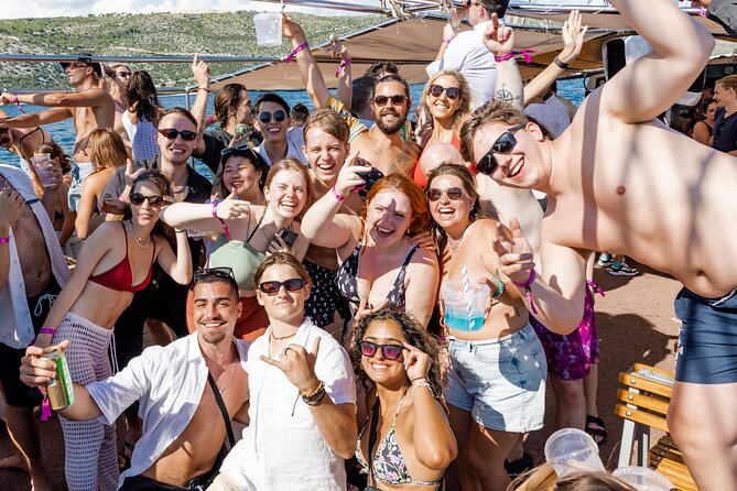 Out to Sea Split Boat Party w/ Blue Lagoon Swim, Dj & Afterparty - The return cruise and evening club entry