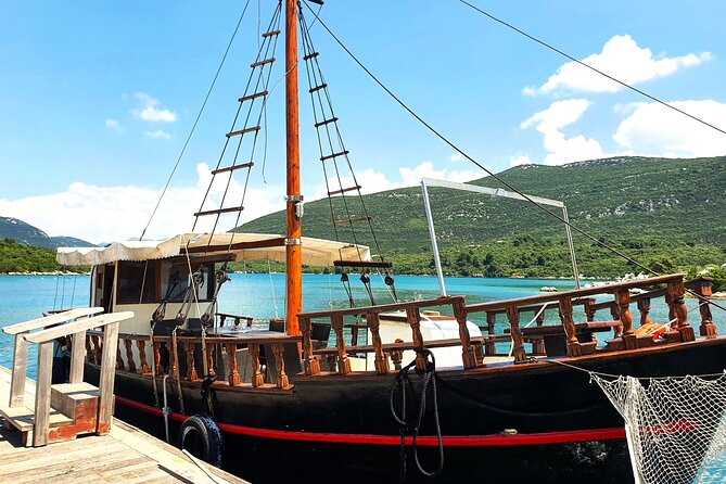 Oyster farm experience / Private day trip from Dubrovnik - Ston walls, salt, and a short historic stop
