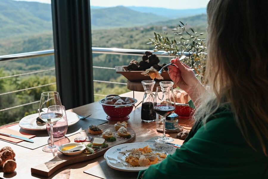 Paladini: Truffle Hunting Tour with 3-Course Tasting Menu - Is the $127 price fair?