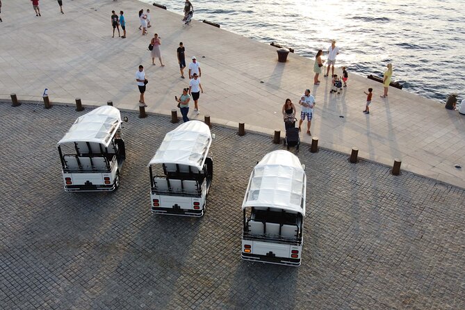 Panorama guided Zadar Eco Tuk Tuk tour - Land City Gate and the little Foša harbor