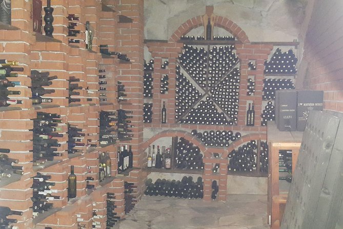 Pelješac Wine, Beach and Lunch - Relaxing Tour from Dubrovnik - Villa Wind: The Long, Slow Lunch by the Sea