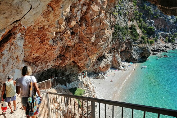 Picnic on Croatian Secret Beach - Leaving Dubrovnik for Konavle