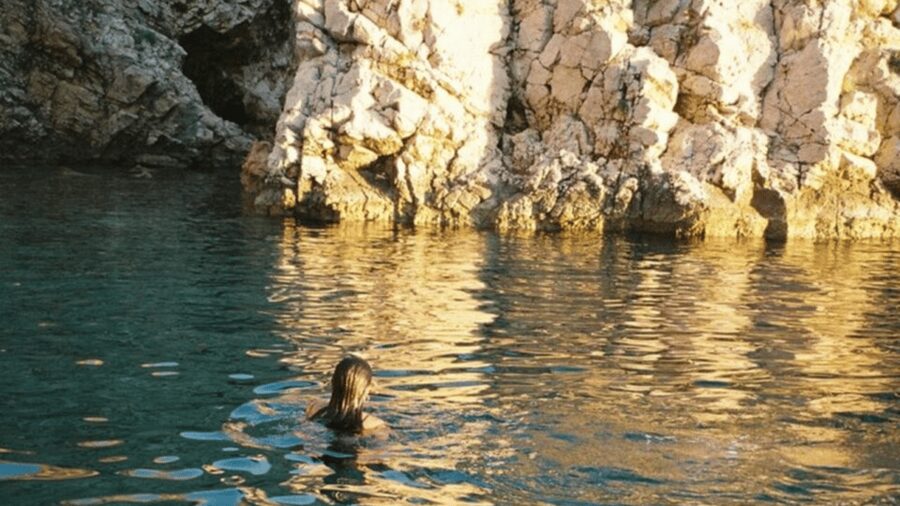 Plavnik Island: A public half day boat tour - Why Plavnik Island makes a good half-day escape