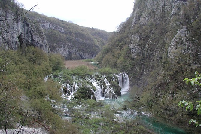 Plitvice Lakes Day Trip from Zadar and Biograd - The electric boat cruise across the lakes