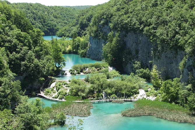 Plitvice Lakes Day Trip from Zadar and Biograd - The train ride and the value of organized transport