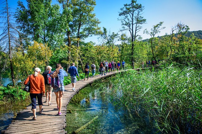 Plitvice Lakes Guided Tour from Zagreb - Upper Lakes first: quieter water and rushing falls
