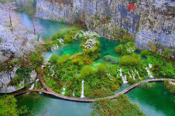 Plitvice Lakes National Park Admission Ticket - Crowds, food, toilets, and what to carry