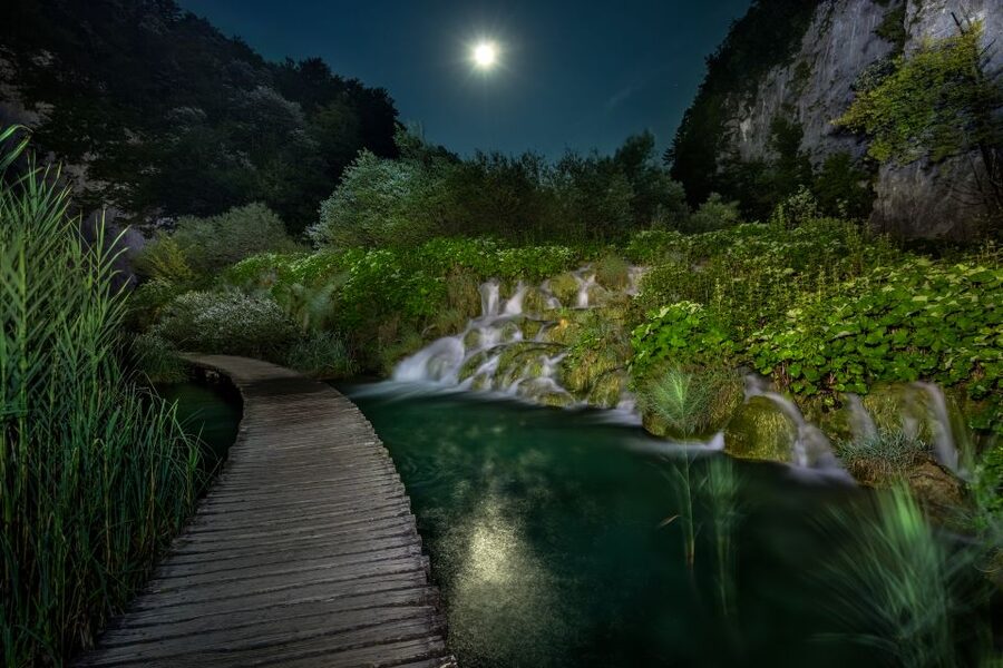 Plitvice Lakes Private Guided Tour - Why a private guide helps at Plitvice Lakes