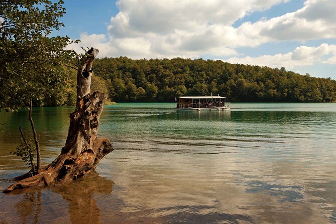 Plitvice Lakes Private Guided Walking Tour - The Upper Lakes and the quieter side of the park
