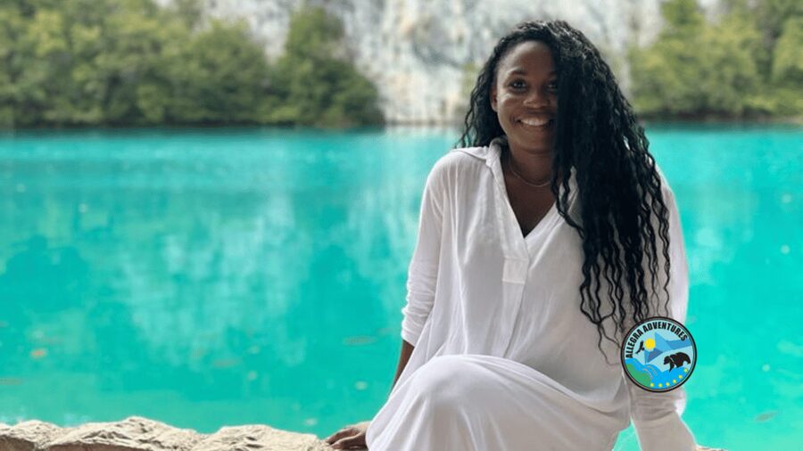 Plitvice Private Tour: Secured Tickets, Train & Boat Ride - Why a private guide helps at Plitvice Lakes