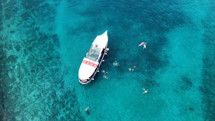 Podstrana: Full-Day Boat Trip to Brač and Shipwreck Kontesa - Morning departure from Podstrana or Jesenice