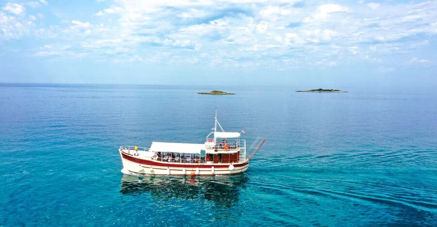 Poreč: Panoramic Morning Cruise Among 20 Islands with Drinks - Who will enjoy this boat trip most
