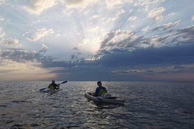 Poreč sunset sea kayaking tour - Around the bay and toward St. Nicholas Island