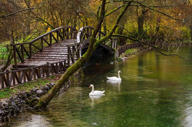 Private 2-Day Mostar, Pocitelj and Sarajevo Tour from Dubrovnik - Mostar’s bridge, mosques, and Turkish House