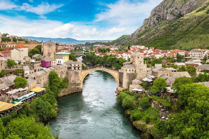 Private 2-Day Mostar, Pocitelj and Sarajevo Tour from Dubrovnik - From Dubrovnik to Počitelj beside the Neretva
