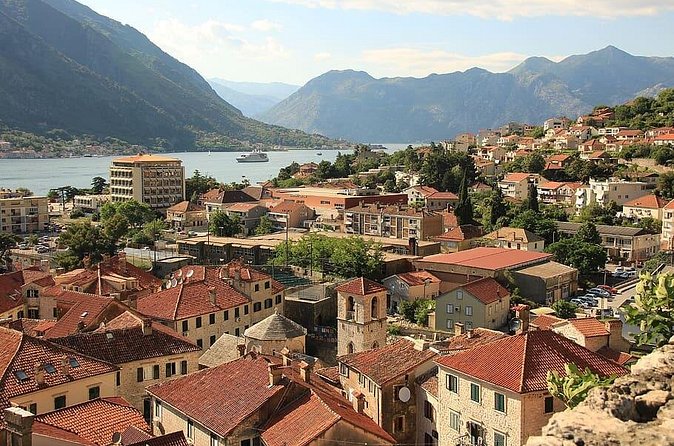 Private 2 hours Walking Tour Games of Thrones in Dubrovnik - What a private tour changes
