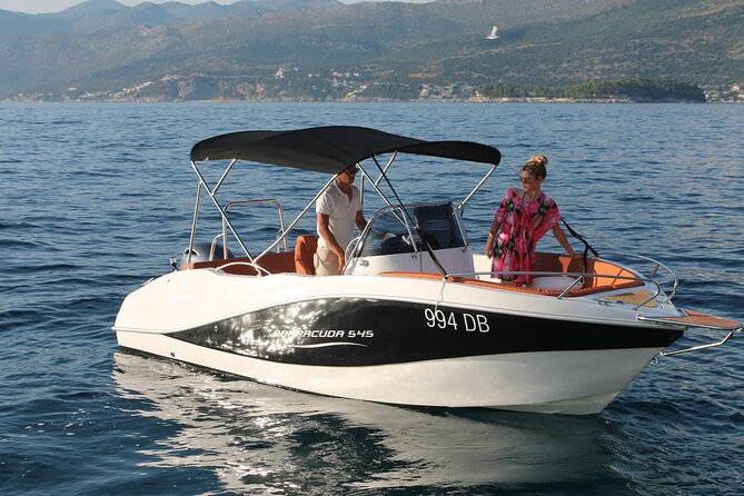 Private 4h Boat Tour Elaphite Islands with Barracuda 545 - The value of $384.47 for up to five people