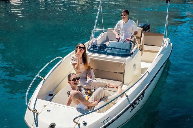 Private Boat Tour-Elafiti islands,Blue and green cave,Sandy Beach - The private format is the main advantage