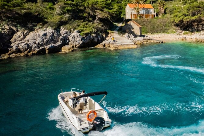 Private Boat Tour-Elafiti islands,Blue and green cave,Sandy Beach - Boat comfort, drinks, and what to confirm