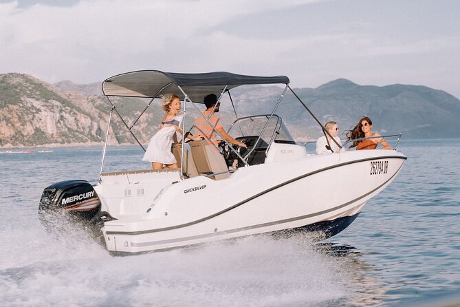 Private Boat Tour-Elafiti islands,Blue and green cave,Sandy Beach - Who will get the most from this tour?